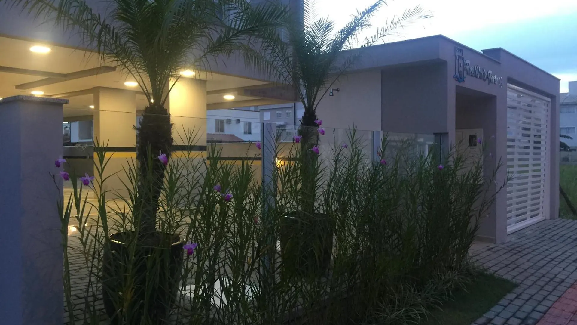 Lindo Ap Palmas Apartment Governador Celso Ramos 0*,  Brazil